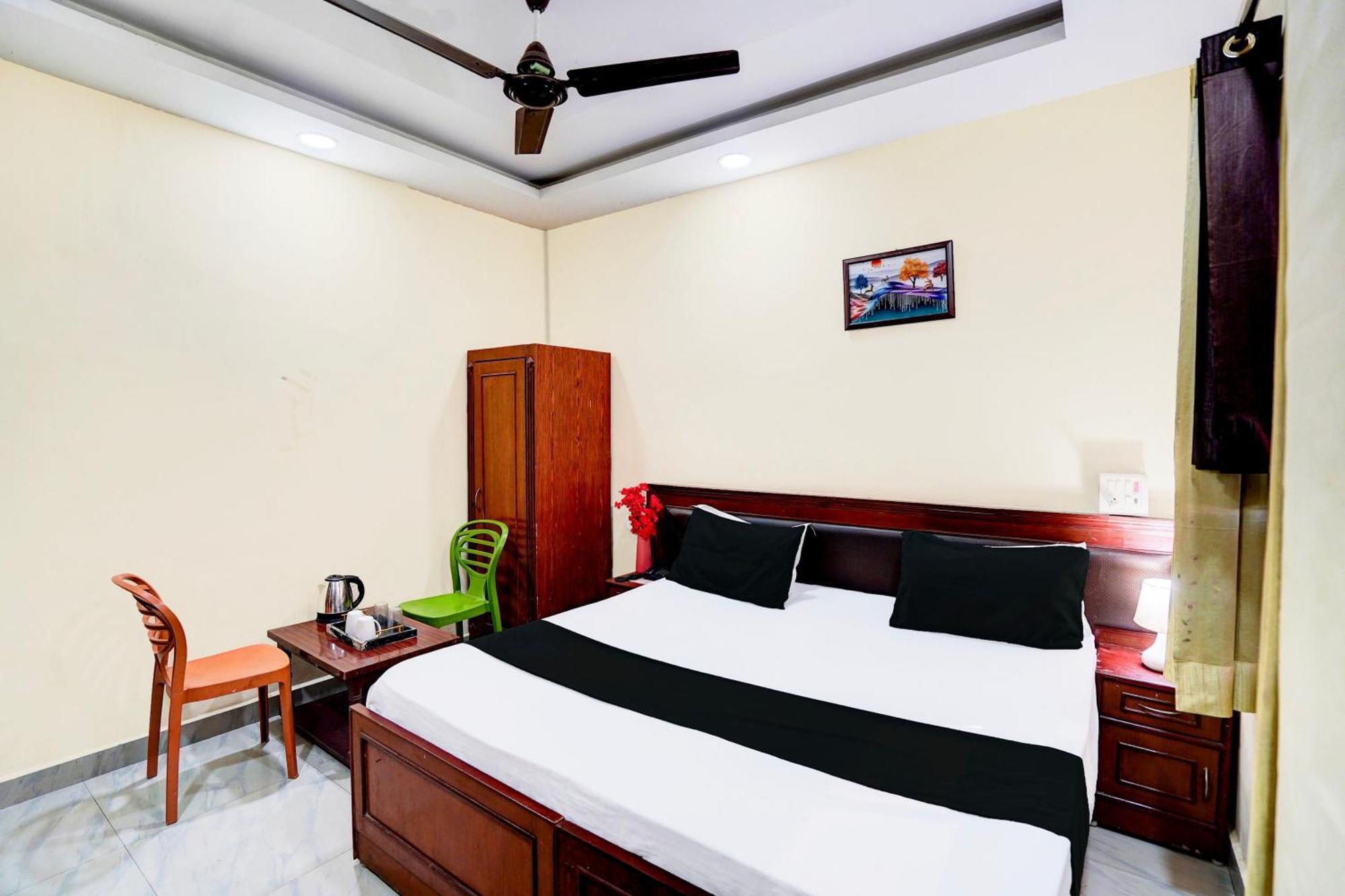Hotel O Nova Resorts & Luxury Farm Raebareli Exterior photo