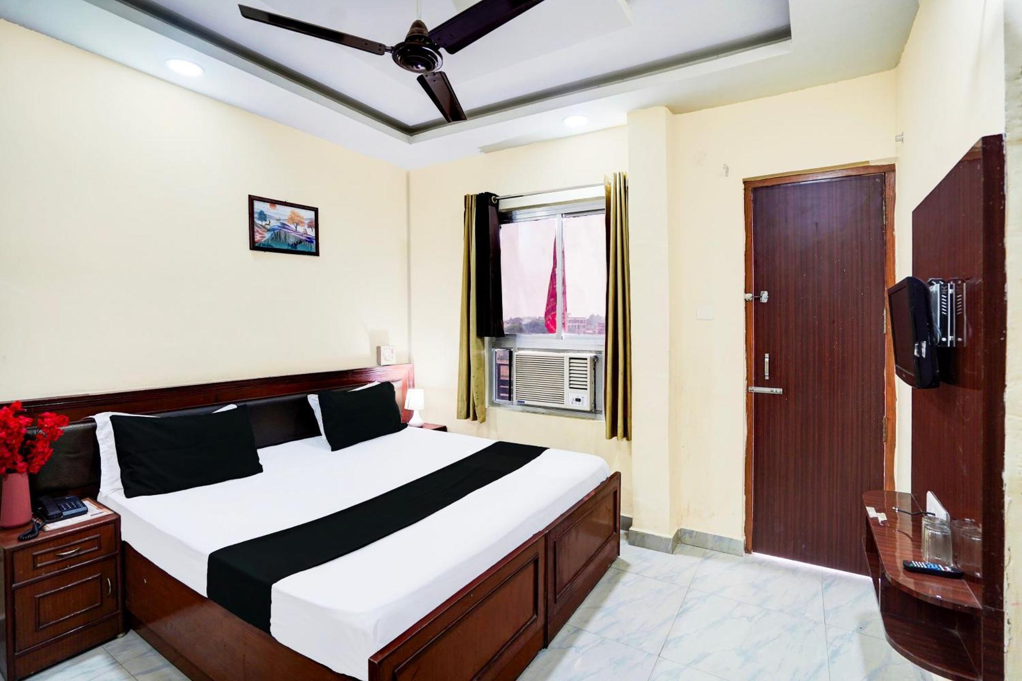 Hotel O Nova Resorts & Luxury Farm Raebareli Exterior photo