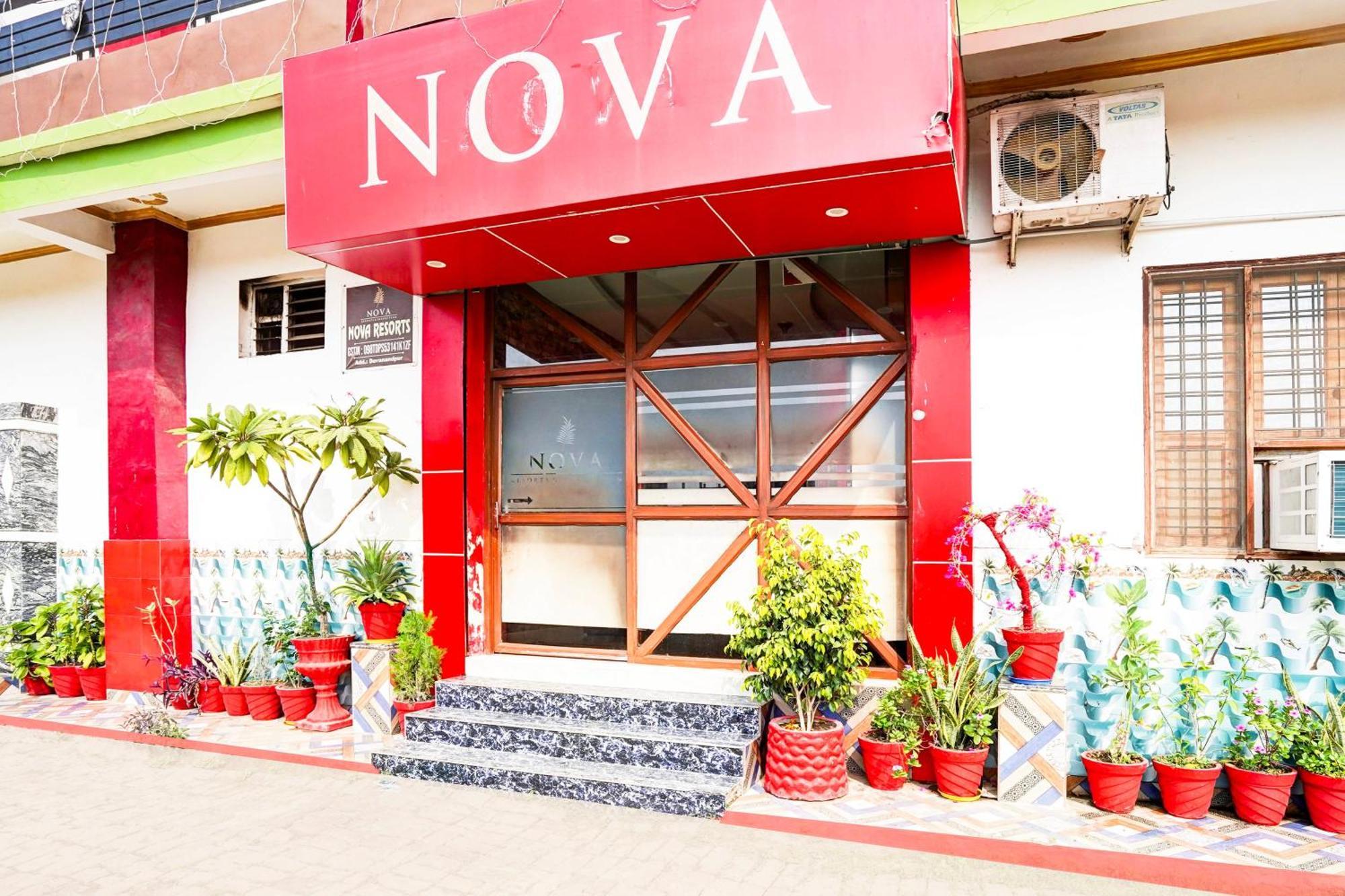 Hotel O Nova Resorts & Luxury Farm Raebareli Exterior photo
