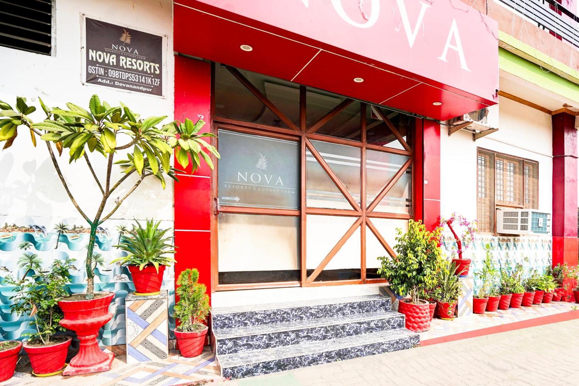 Hotel O Nova Resorts & Luxury Farm Raebareli Exterior photo